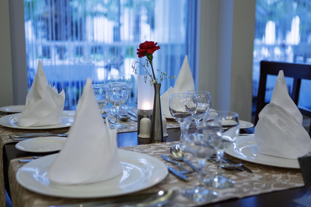 Alba Queen Hotel Sidé Extérieur photo